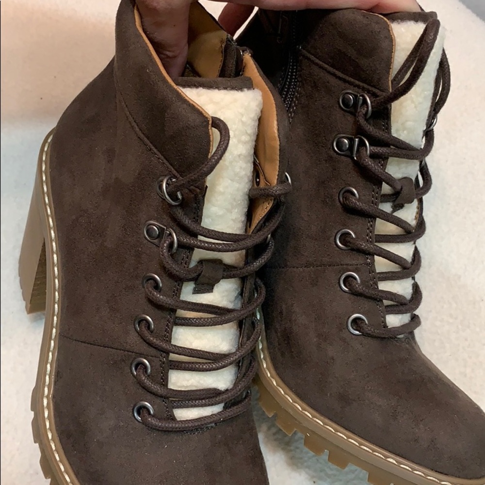 Tipper Heeled Lace-Up Boots - Dark Brown - Picture 7 of 13